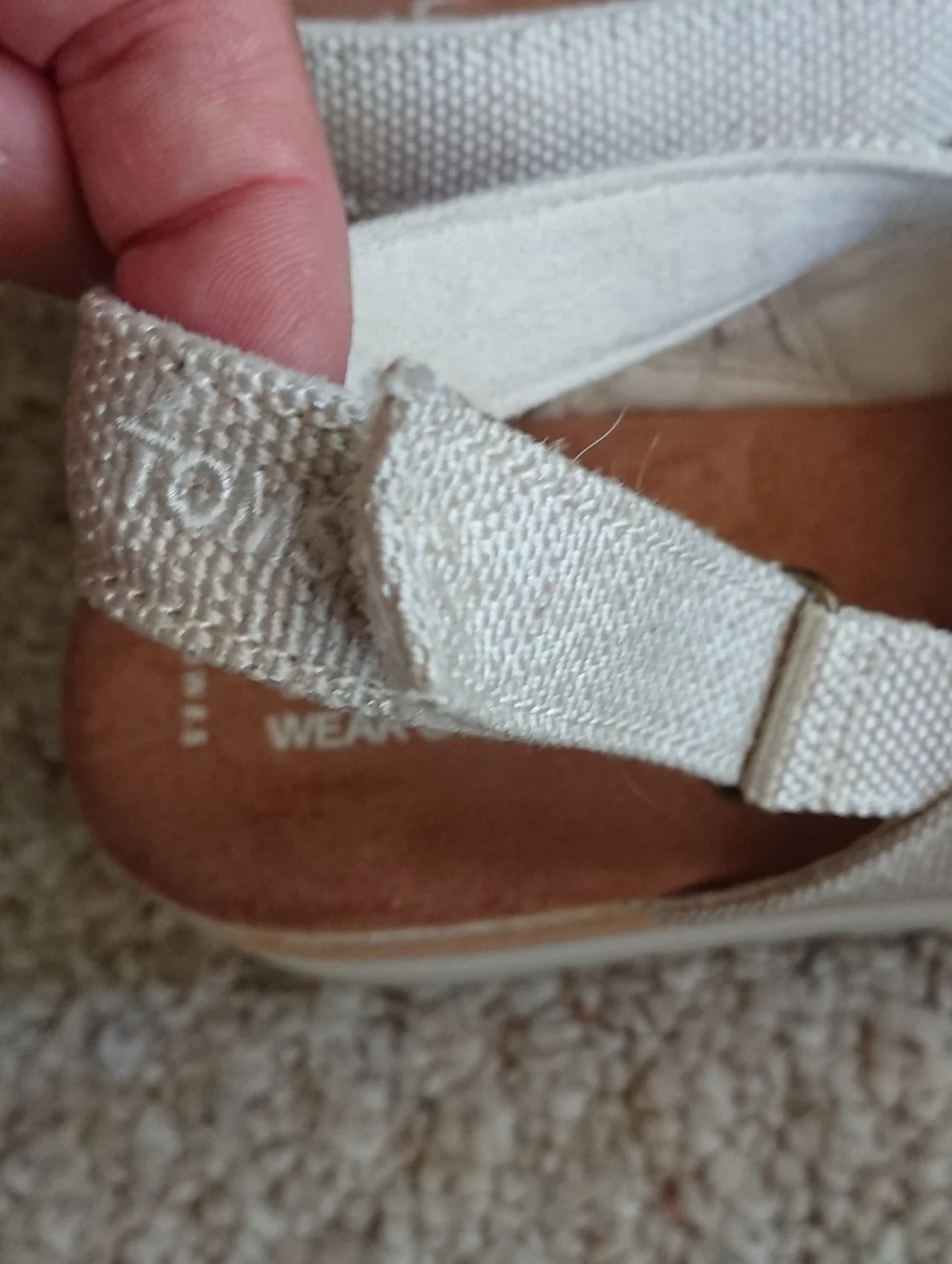 Toms Diana Crossover Cream Slingback Wedge Sandals size 8.5